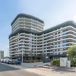 The Waves-Luxurious 3Bedroom App W Big Terrace & Garage