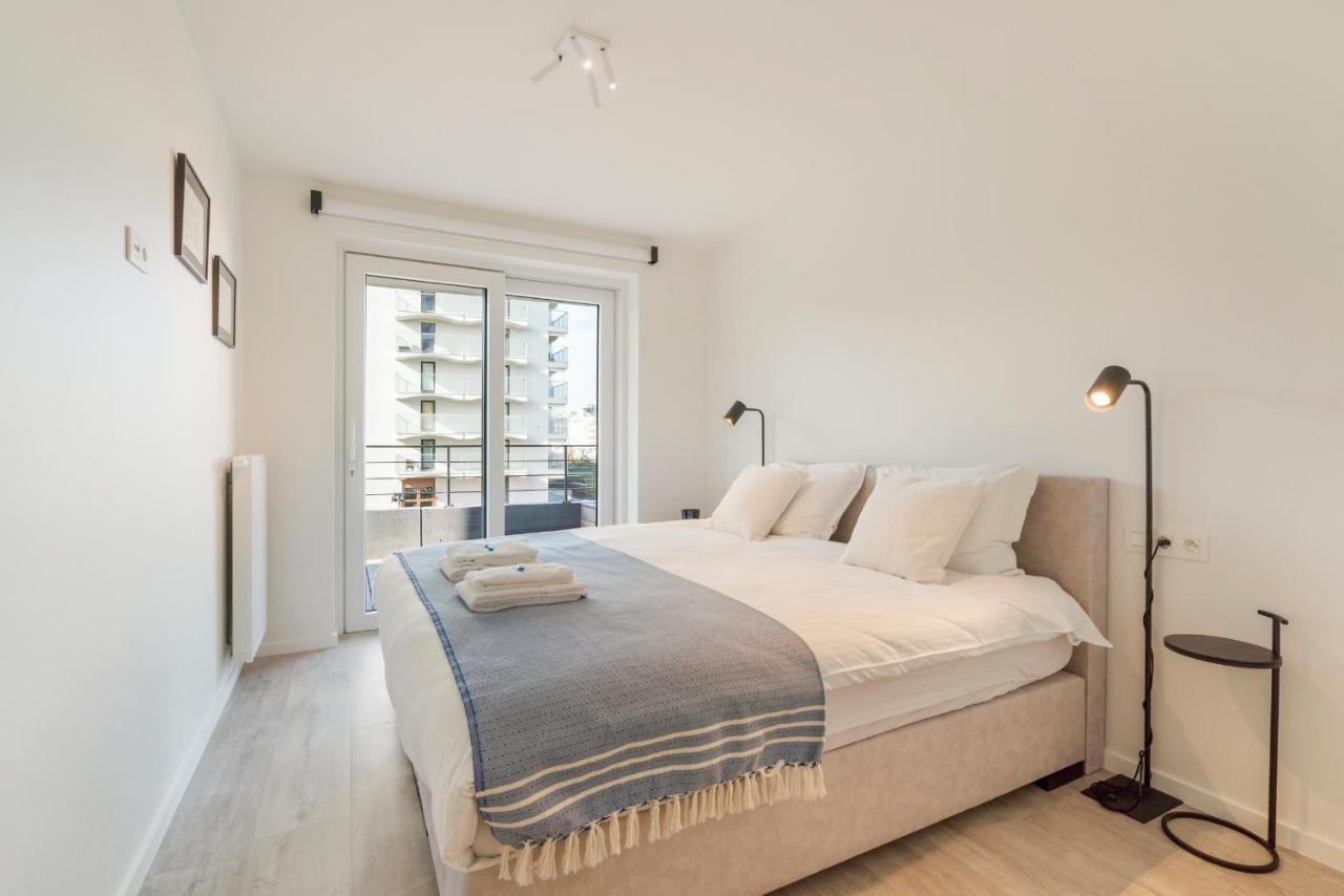The Waves-luxurious 3bedroom App W Big Terrace & Garage Appartement *